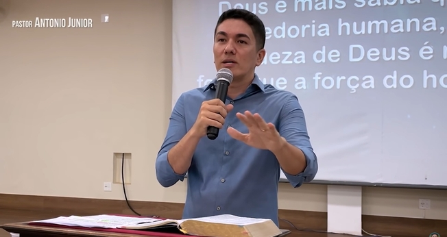 Pastor Antônio Júnior. (Foto: Captura de tela/YouTube Antônio Júnior)
