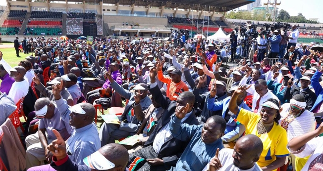 Primeiro “Dia Nacional de Oração”, no Quênia. (Foto: Reprodução/Facebook William Samoei Ruto)