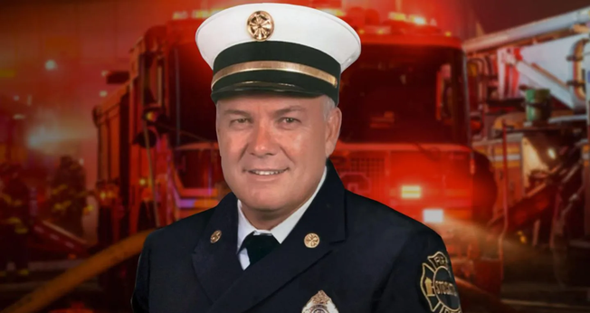 Ron Hittle, ex-chefe dos bombeiros de Stockton. (Foto: Reprodução/First Liberty Institute)