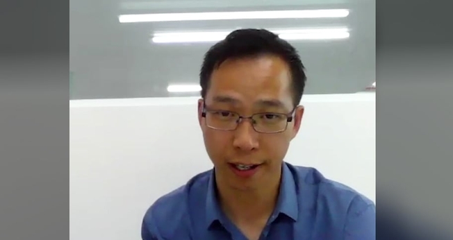 Timothy Cho contou como conheceu o Evangelho. (Foto: Reprodução/Guiame).