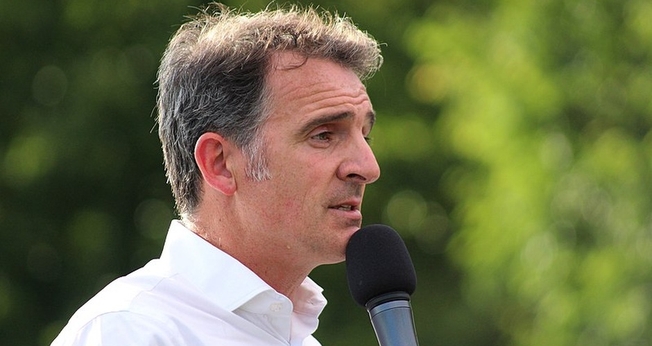 O prefeito da cidade francesa de Grenoble, Éric Piolle. (Foto: Facebook/Éric Piolle).