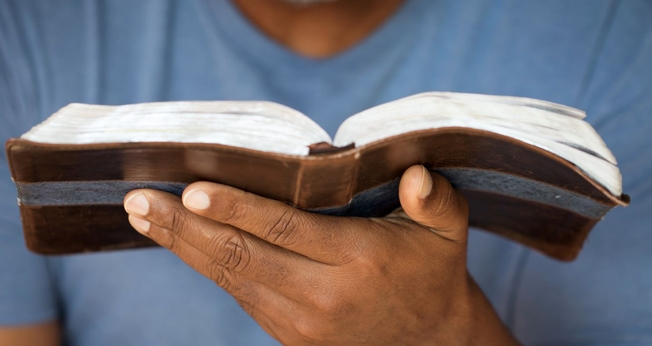Crianças são doutrinadas a não crer na existência de Deus. (Foto representativa: Yandex)