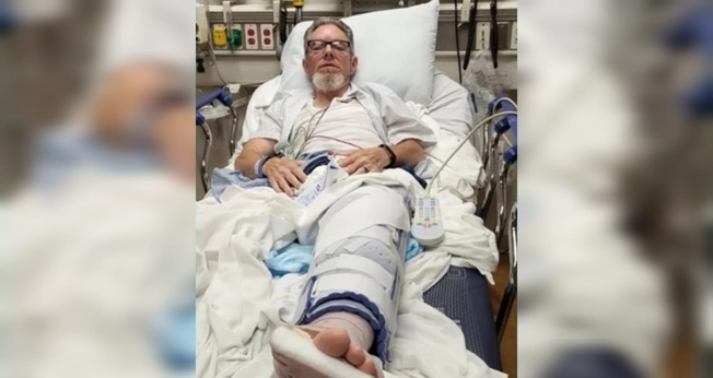 O ativista pró-vida Mark Zimmerman foi atropelado por um funcionário da clínica. (Foto: GiveSendGo/Mark Zimmerman).