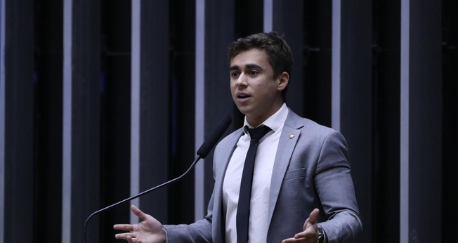 Nikolas Ferreira defendeu o pastor André Valadão. (Foto: Bruno Spada/Câmara dos Deputados).