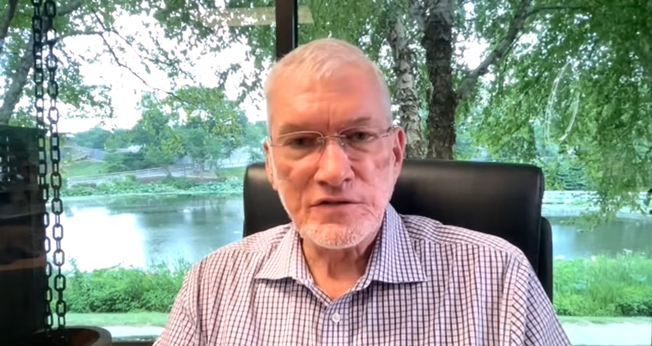 Cientista cristão Ken Ham. (Foto: Captura de tela/YouTube Kirk Cameron on TBN)