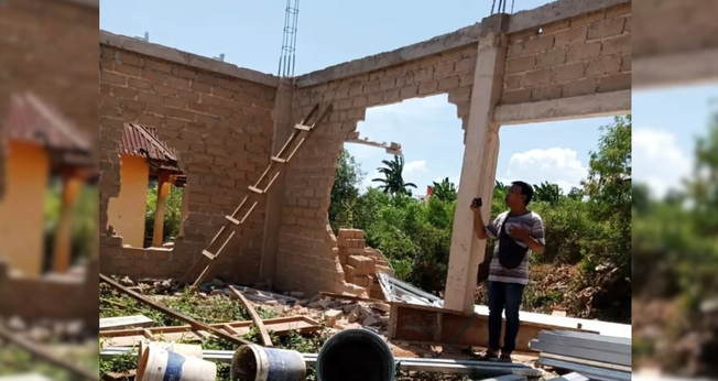 Prédio da igreja GUPdI danificado após ataque de muçulmanos extremistas, em 9 de agosto de 2023. (Foto: GUPdI)