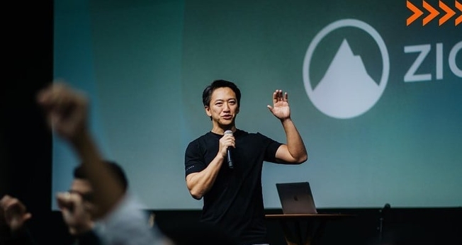Lucas Hayashi, pastor da Zion Church. (Foto: Instagram/Lucas Hayashi)