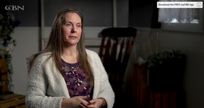 Janelle Wooford. (Captura de tela/YouTube The 700 Club)