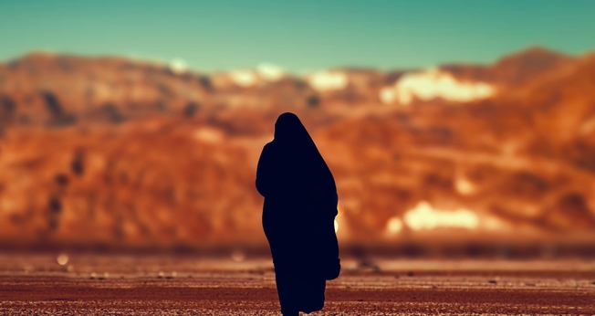 Jovem muçulmana. (Foto: Ilustrativa/Unsplash/Mohamed Nohassi)