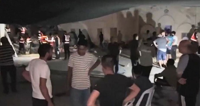 Cenas após o ataque à igreja. (Captura de tela: Vídeo CNN Portugal)
