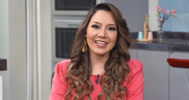  Nadia Musica. (Foto: Reprodução/YouTube/Vive Más TV)