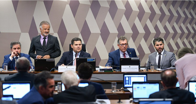 CCJ aprova PEC sobre drogas que vai a Plenário. (Foto: Edilson Rodrigues/Agência Senado)