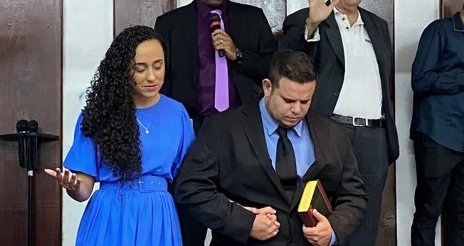 Jônatas e sua esposa. (Foto: Missões Nacionais).