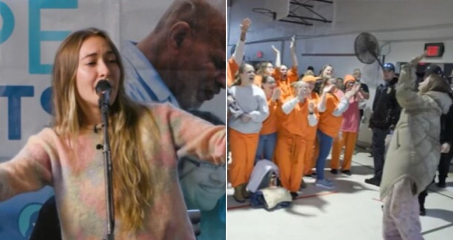 Lauren Daigle durante o evangelismo na prisão. (Foto: Reprodução/Instagram/Lauren Daigle)