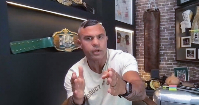 Vitor Belfort no Podcast “Café com Eles”. (Foto: Reprodução/Guiame).