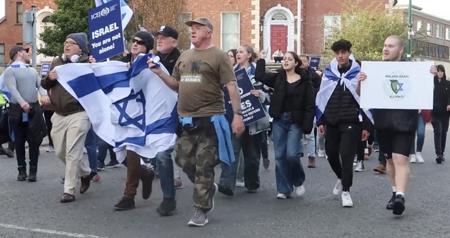 Protesto pró-Israel na Irlanda. (Foto: Ireland Israel Alliance)