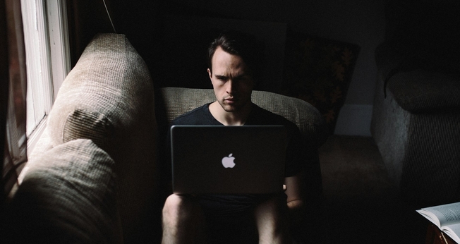 (Foto: Unsplash/Andrew Neel)