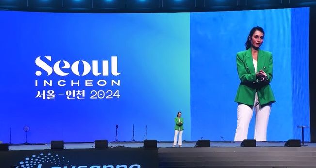 Sarah Breuel durante ministração no 4º Congresso de Lausanne, na Coreia do Sul. (Captura de tela/YouTube/ Lausanne Movement)