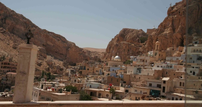 Maaloula já foi palco de conflitos entre grupos rebeldes que hoje controlam a Síria. (Foto: Portas Abertas)