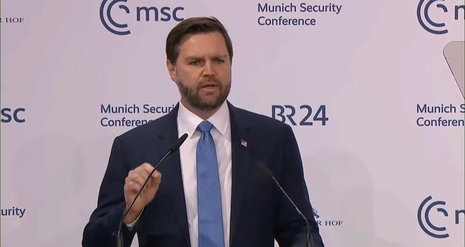 O vice-presidente JD Vance na Conferência de Segurança de Munique. (Captura de tela/YouTube/The White House)