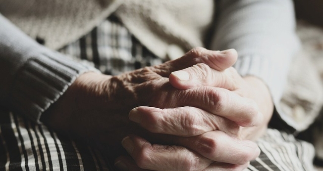 Idosa foi acusada de violar a “zona de exclusão”, informou a polícia escocesa. (Foto ilustrativa: Pixabay)