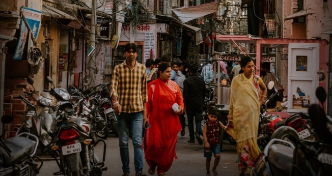 A DOOR International está alcançando surdos em Bangladesh. (Foto: Reprodução/Instagram/DOOR International)