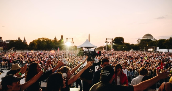 A Million Women estimula mulheres e homens a mudarem os rumos do país com oração e jejum. (Foto: Divulgação)
