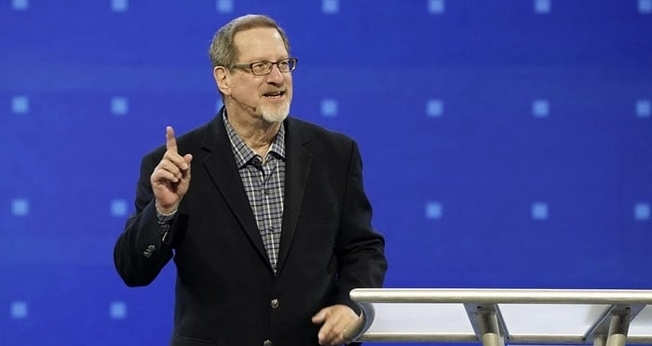 Lee Strobel. (Foto: Prestonwood Baptist Church).