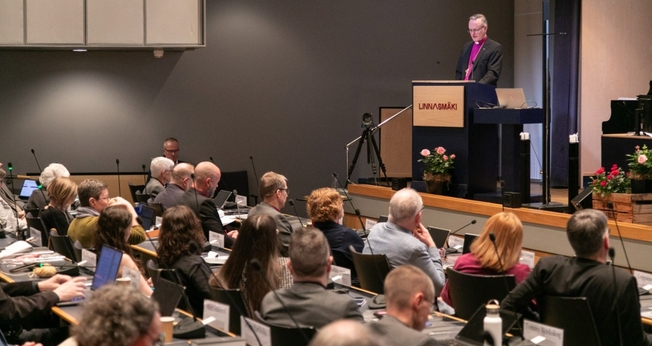 Reunião de bispos da Igreja Evangélica Luterana da Finlândia. (Foto: Aarne Ormio/Evangelical Lutheran Church of Finland).
