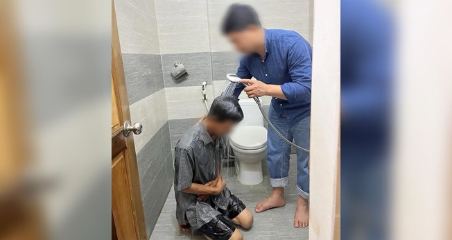 Batismo de Danh. (Foto: Reprodução/Instagram/Open Doors)