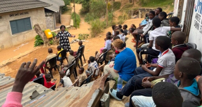 Crianças no projeto. (Foto: Reprodução/IMB)