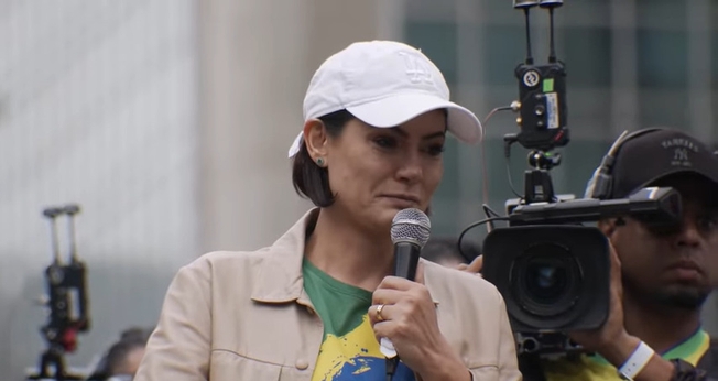 Michelle Bolsonaro discursa na manifestação “Reaja Brasil”, em SP. (Captura de tela/YouTube/Silas Malafaia Oficial)