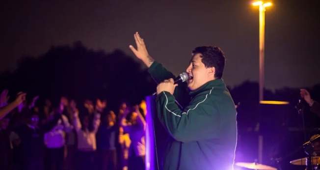 Culto do Dunamis Pocket na USP. (Foto: Jake Brookbank/Dunamis).