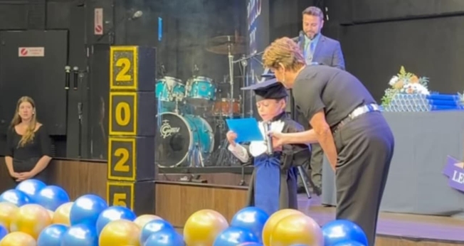 Guilherme na formatura. (Foto: Reprodução/Instagram/Guilherme Gandra Moura).