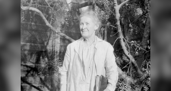 Agnes Ozman, aos 67 anos. (Foto: Medium)