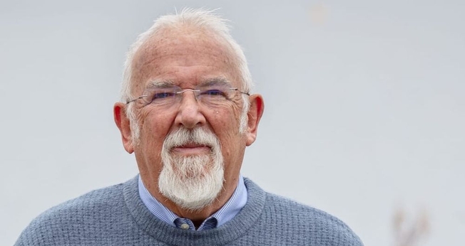 Pastor Clive Johnston recebe sentença de multa por pregar em zona de proteção ao aborto. (Foto: Christian Institute)