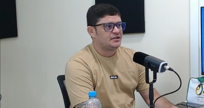 Thiago Gomes. (Foto: Reprodução/YouTube/1dose1conversa).