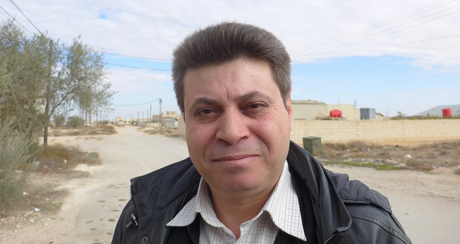 Suleiman Khalil, ex-prefeito da cidade cristã de Sadad, foi preso em sua casa em 8 de fevereiro de 2025 por agentes do novo regime sírio. (Foto: CSI)