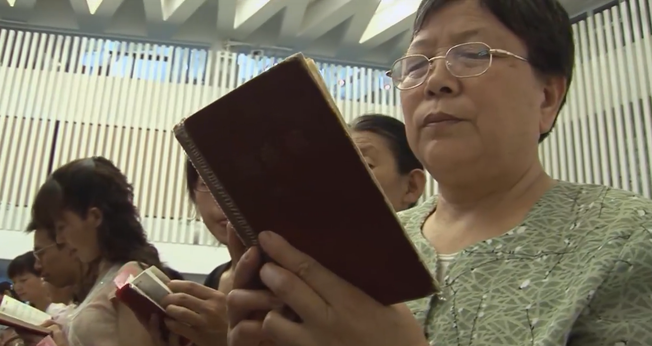 Cristãos norte-coreanos seguem a Cristo em meio à perseguição. (Foto: Ilustração/CBN News)