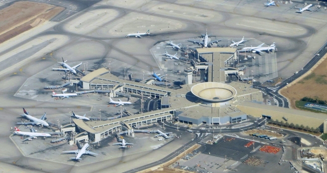 Aeroporto Ben Gurion. (Foto: Wikimedia Commons/Chris Hoare).