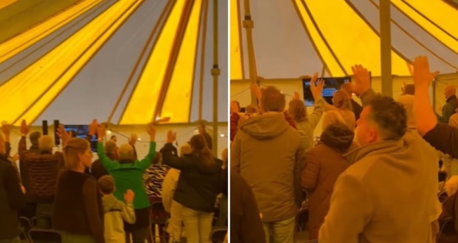 Momentos de adoração na tenda em Tiel, na Holanda. (Foto: Reprodução/Facebook/Mark Waardenburg)