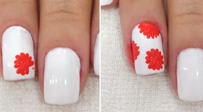 unhas decoradas com flores