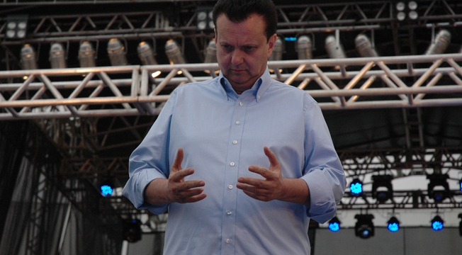 Cruzada evangelística das Assembléias de Deus reúne governantes e candidatos