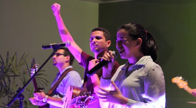 Fabiano Alves participa do "Plataforma Jovem", em Fortaleza (CE); veja as fotos Fabiano Alves participa do "Plataforma Jovem", em Fortaleza (CE); veja as fotos
