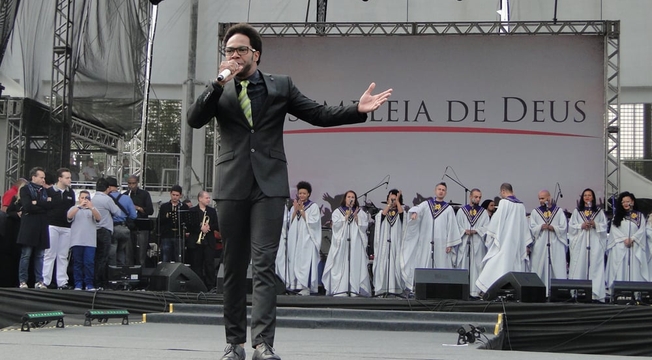 Cruzada evangelística das Assembléias de Deus reúne governantes e candidatos