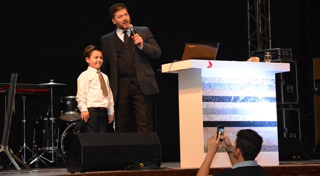 Veja as fotos da Escola Profética 2014