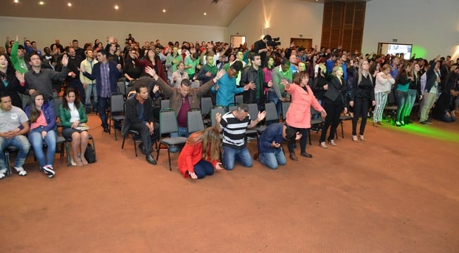 Veja as fotos da Escola Profética 2014