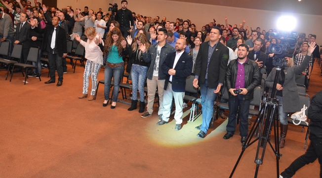 Veja as fotos da Escola Profética 2014