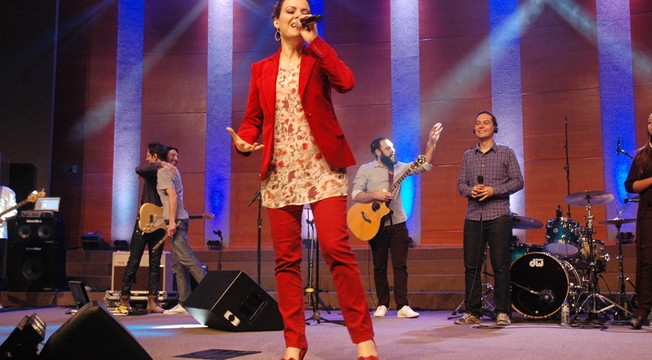 Café de Pastores com Ana Paula Valadão e Gustavo Bessa
