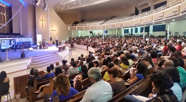 Roberto de Lucena ministra na Igreja Batista de Campinas e comemora homenagem ao pai Roberto de Lucena ministra na Igreja Batista de Campinas e comemora homenagem ao pai